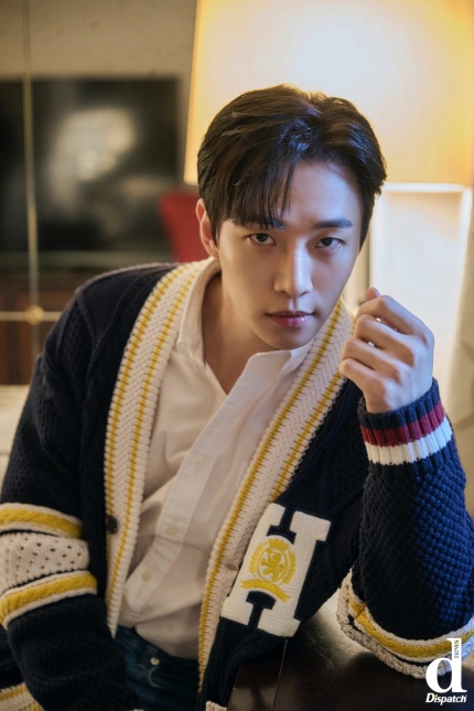 Lee Junho – Photos by Dispatch During Tommy Hilfiger Fashion Show
